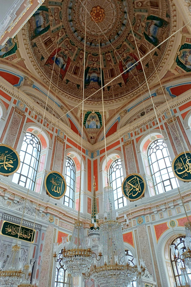 Мечеть Ортакёй 